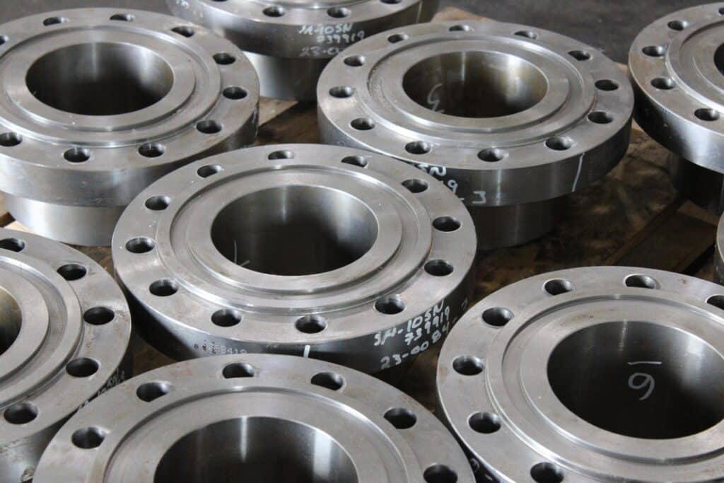 studding outlet flange